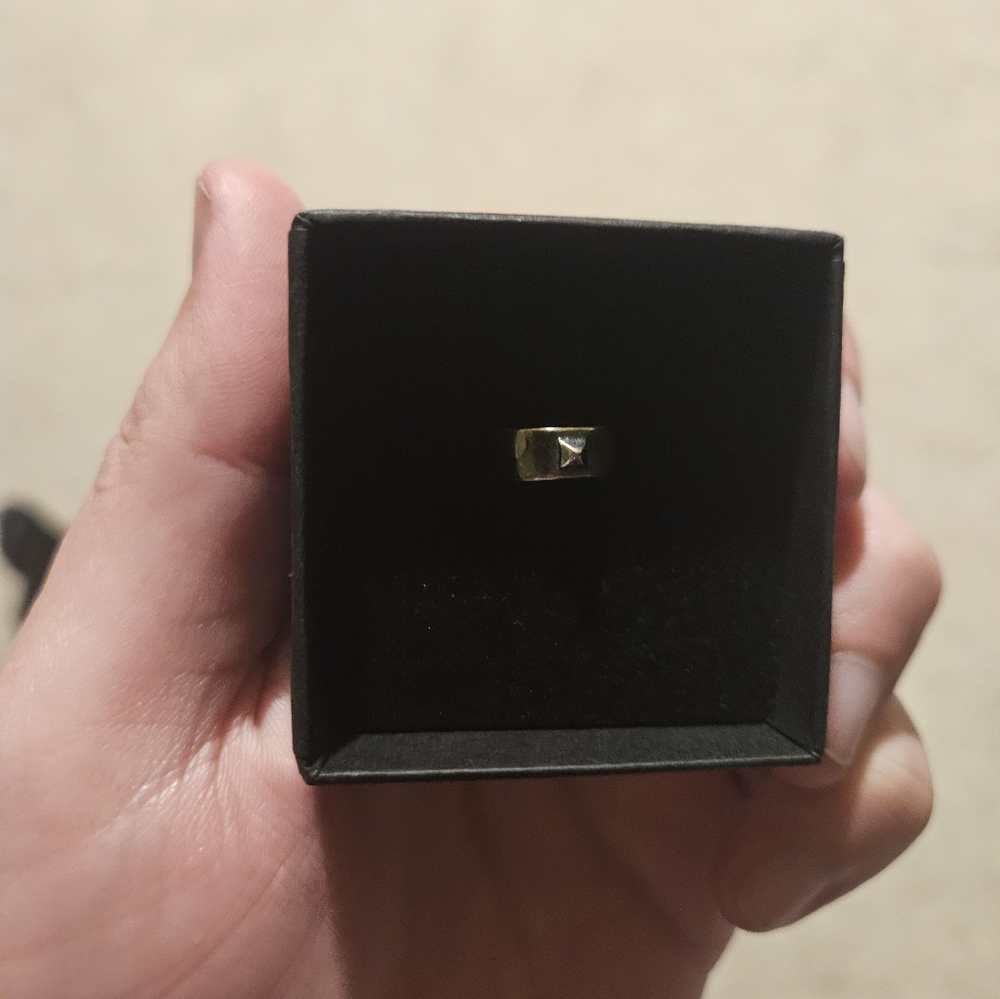 Silver Pyramid Ear Cuff - image 4